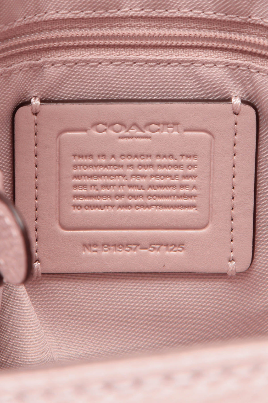 Hallie Shoulder Bag - Pink