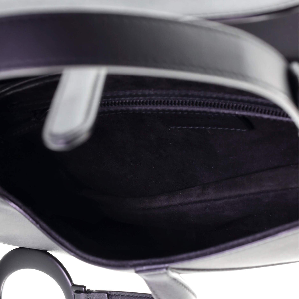 Ultra Matte Saddle Handbag Leather Medium