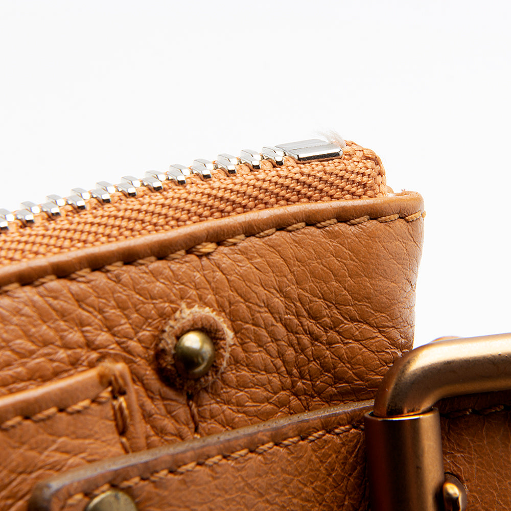 Chloe Leather Paddington Clutch (SHF-12061)