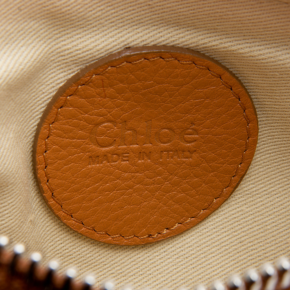Chloe Leather Paddington Clutch (SHF-12061)