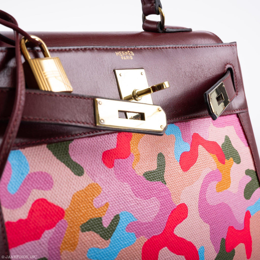 Vintage Hermes Kelly 28 Retourne Rouge H Calf Box & Toile Camouflage Painting